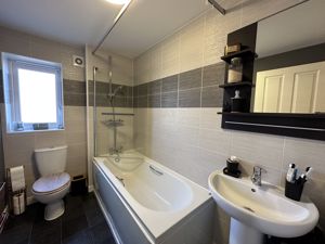 Family Bathroom- click for photo gallery